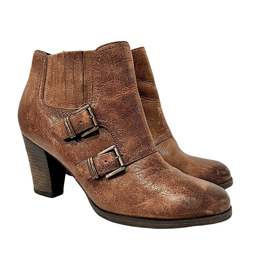 Clarks Artisan | Alpine Icy Boot - Picture 1 of 9